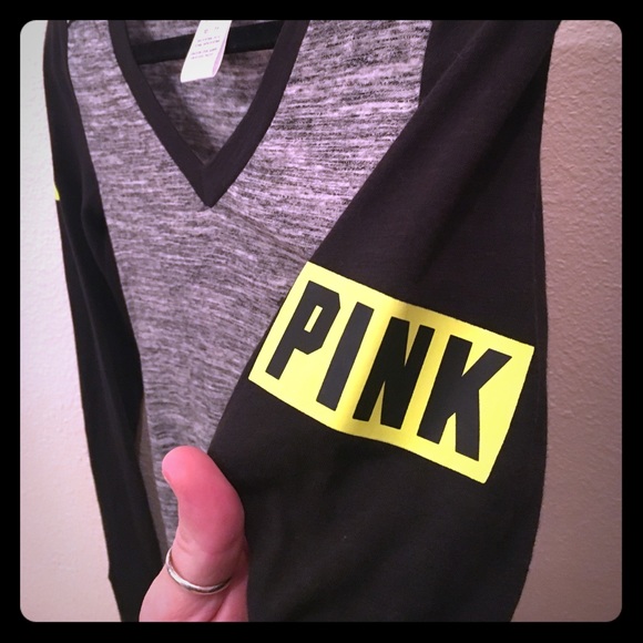 Victoria Secret Long Sleeve Tee - Picture 3 of 5