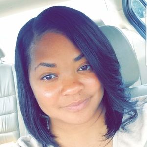 Meet your Posher, Pamela