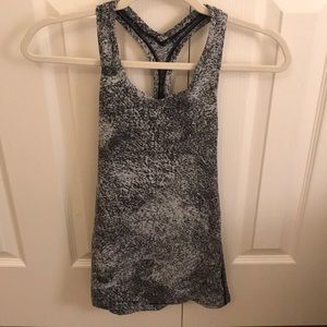 Lululemon cool racer back II tank size 4