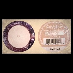 L'Oreal Makeup - L'ORÉAL Infallible EyeShadow. Endless Pearl L'Oreal Makeup - L'ORÉAL Infallible EyeShadow. Endless Pearl
