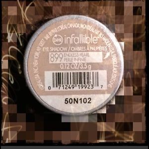 L'Oreal Makeup - L'ORÉAL Infallible EyeShadow. Endless Pearl L'Oreal Makeup - L'ORÉAL Infallible EyeShadow. Endless Pearl