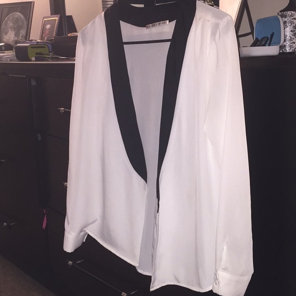 Light sweater - Picture 2 of 3