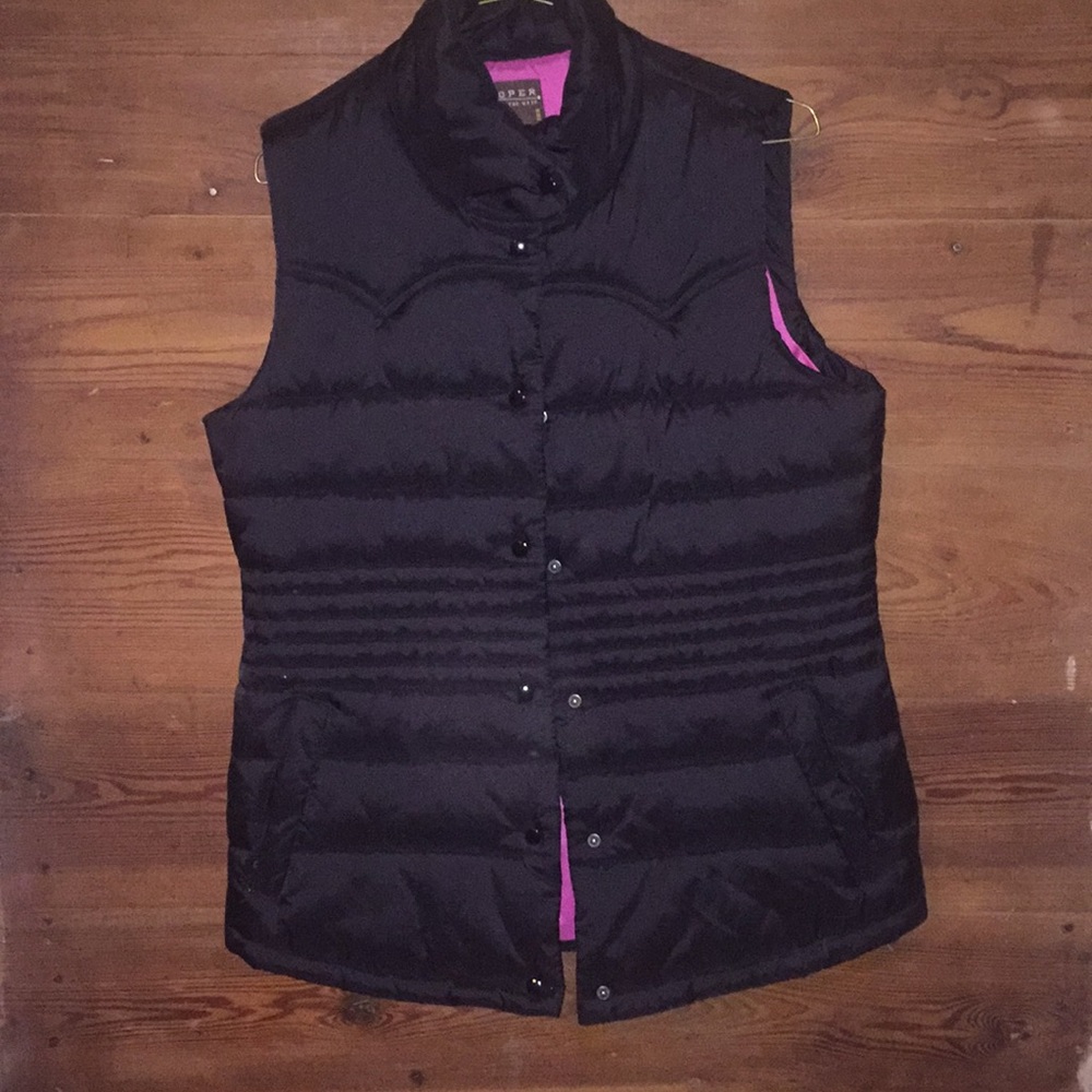 Black Roper Puffer Vest