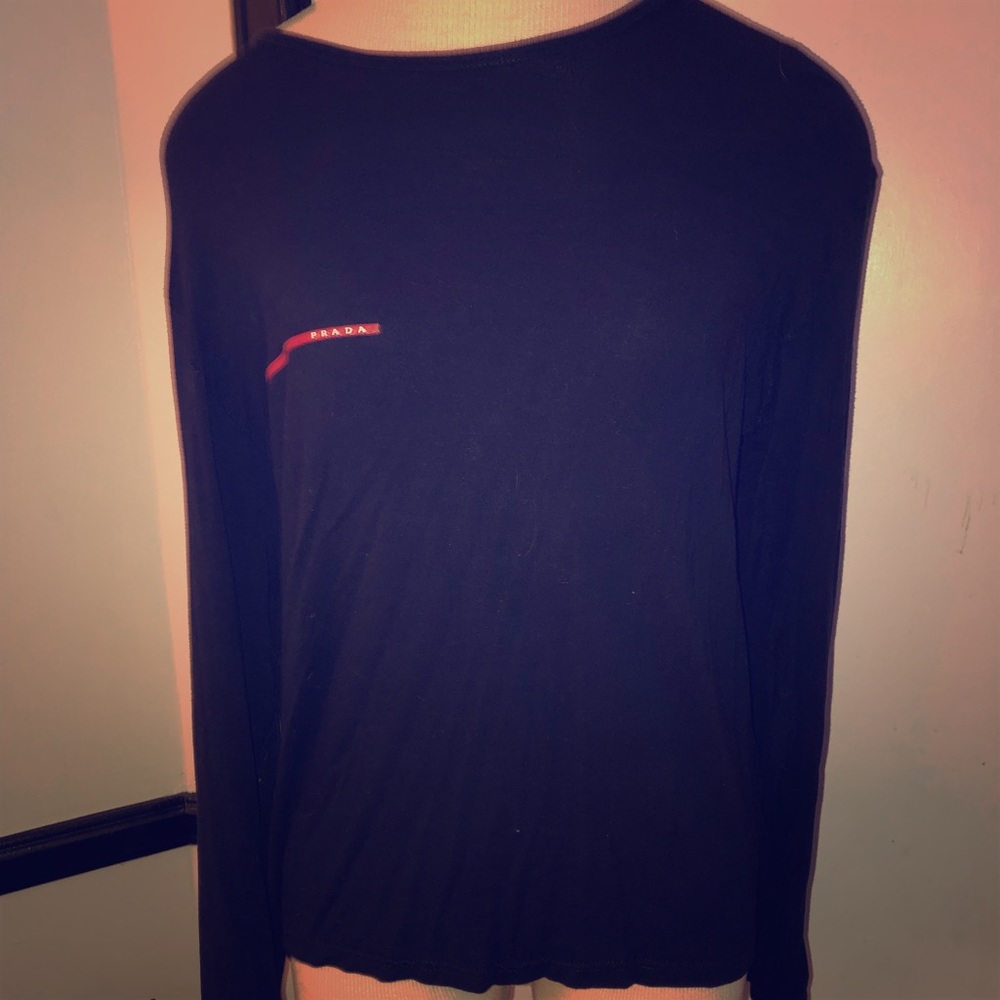 Prada logo top