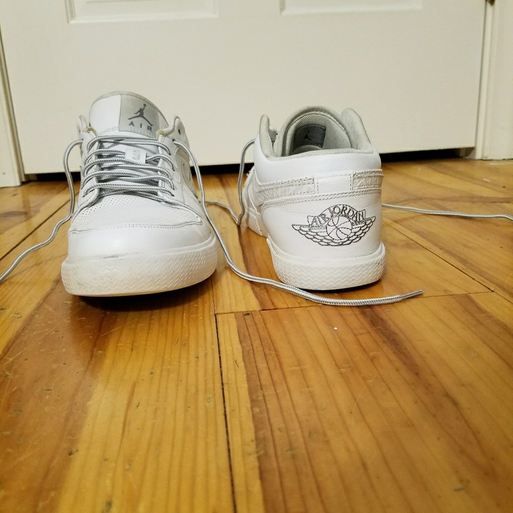 White Jordan Lifestyle Shoes