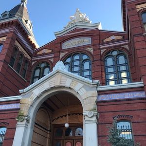 Meet your Posher, Madison