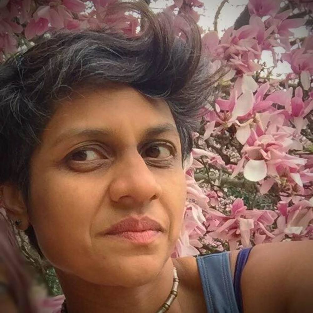 Meet your Posher, Ragini