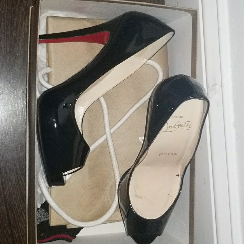Christian Louboutin very Prive 120