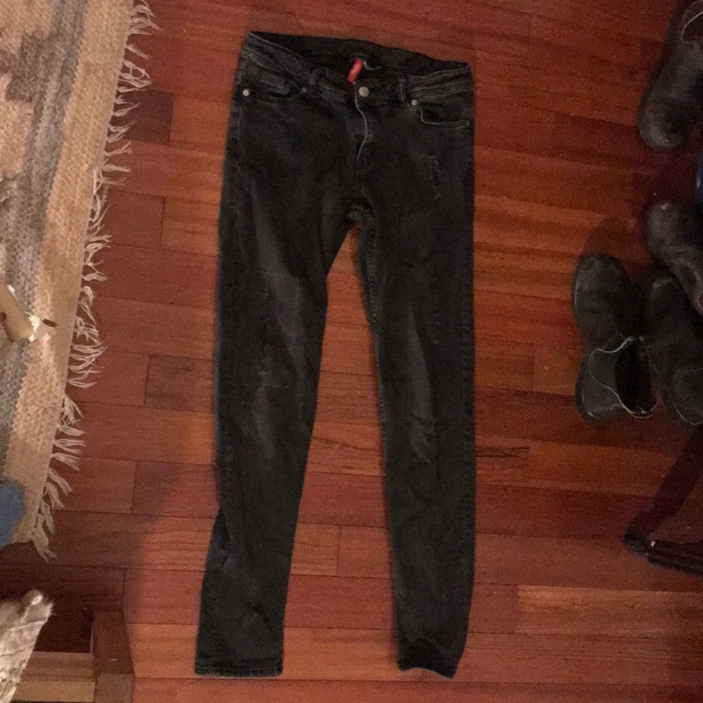 H&M divided worn torn black skinny jeans 4/6