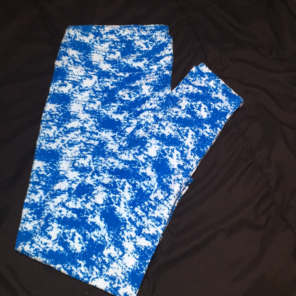 Brand New Blue “Spray Paint” LulaRoe TC Leggings