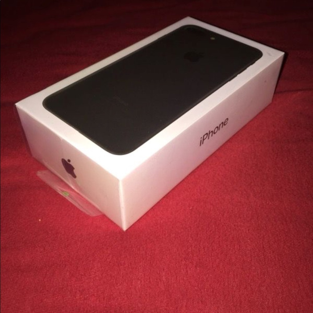 ❤️🎁Brand new matte Black IPhone 7 Plus 256 gb 🎁