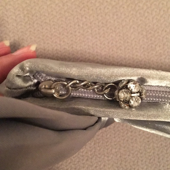 Steve Madden Clutch - Picture 5 of 7