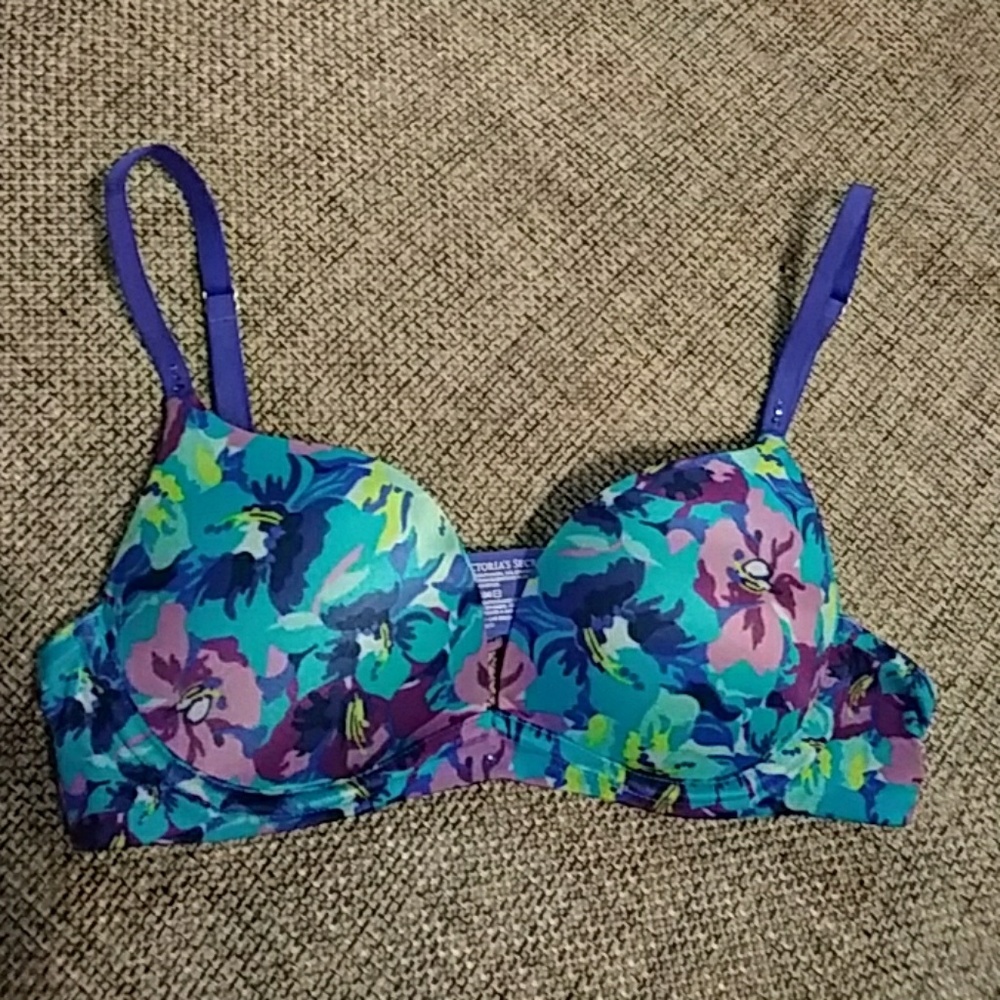 🌸Floral Victoria's Secret Bra