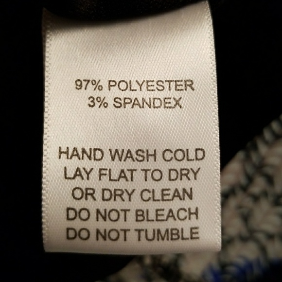 Alberto Makali 3/4 Lenghth Bell Sleeve Top - Picture 3 of 8