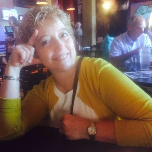 Meet your Posher, Deborah - Picture 1 of 1