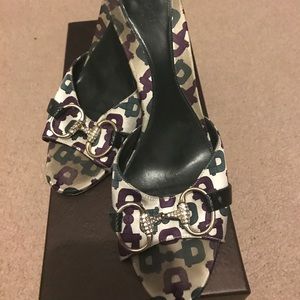 Gucci shoes size 38.5
