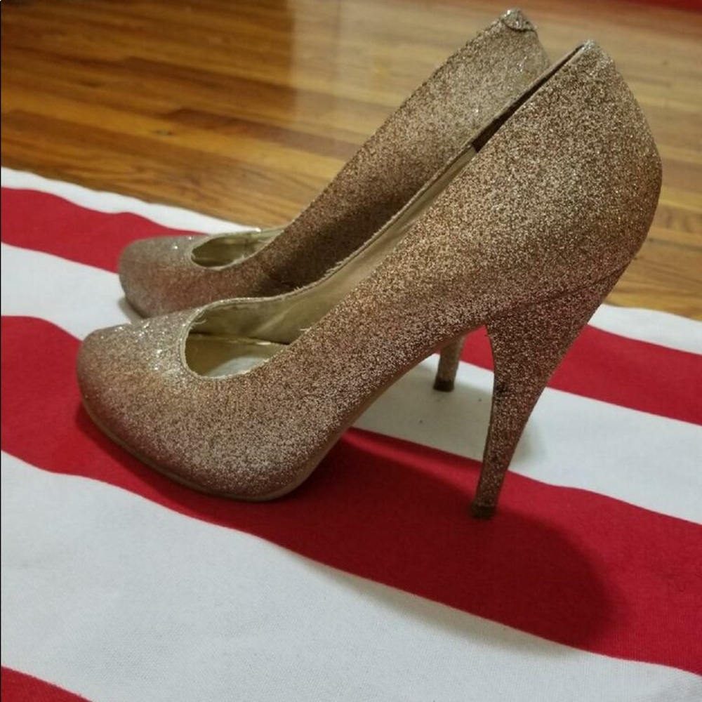 Steve Madden Gold Glitter Heels