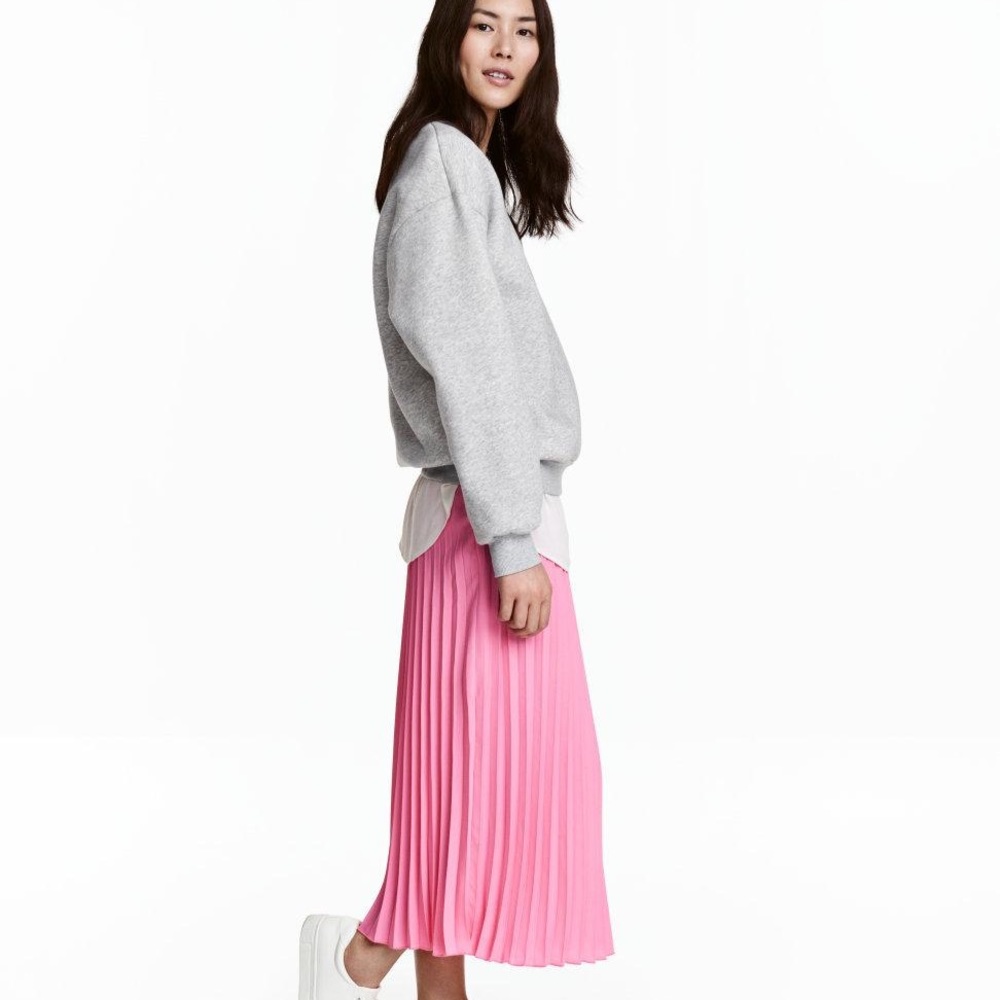 H&M Maxi Pleated Skirt - Pink Size 6