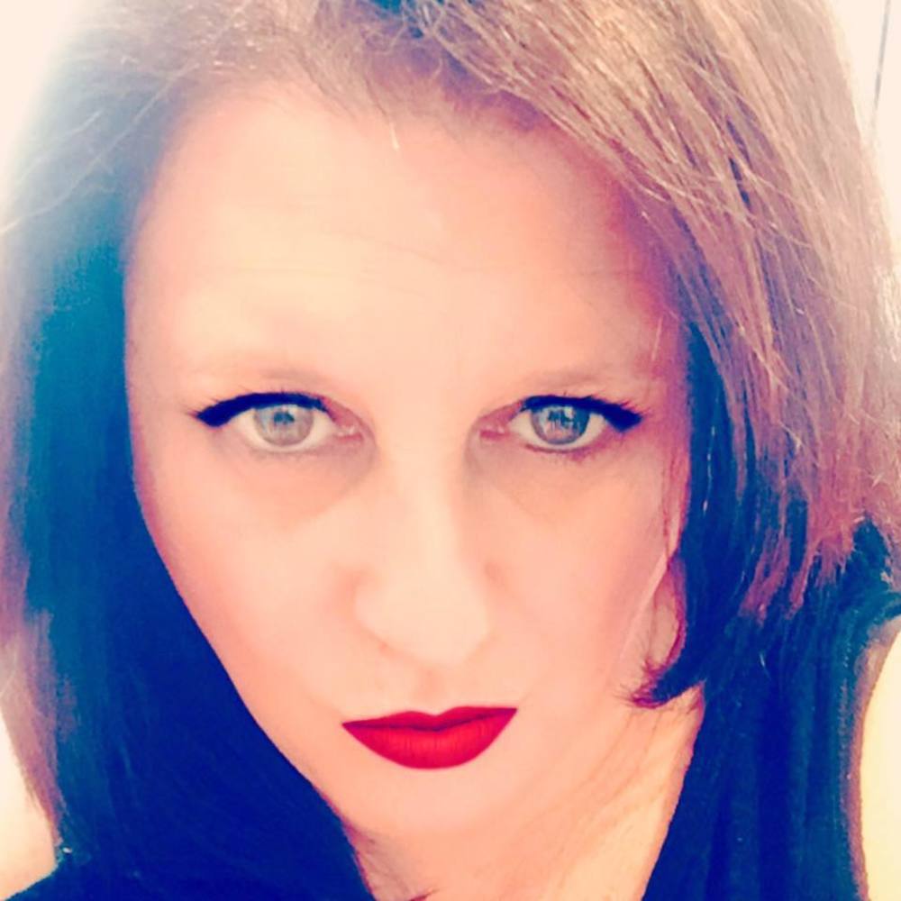 Meet your Posher, Paula