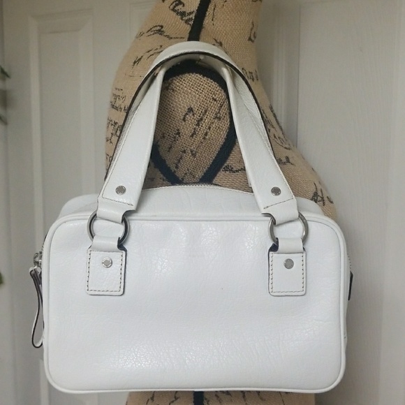 kate spade Handbags - Kate Spade shoulder Bag