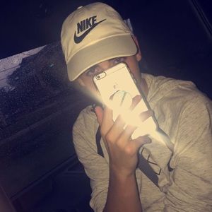 Meet your Posher, Bryant