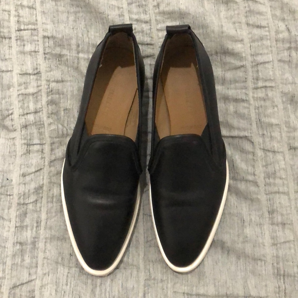 Everlane Street Shoe