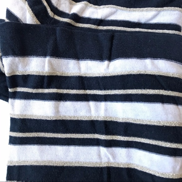 Banana Republic White, Gold, Navy Blue Sweater - Picture 2 of 4