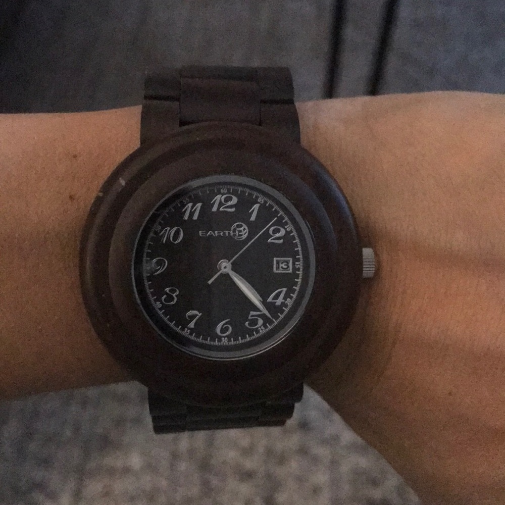 Earth men’s watch