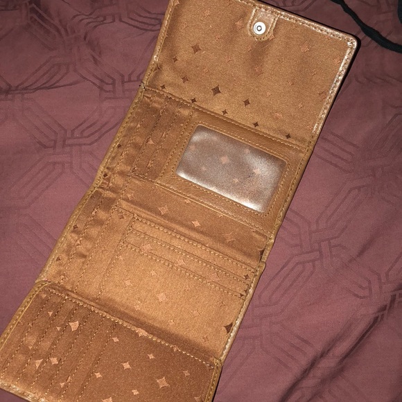 Fossil Wallet - Picture 3 of 5