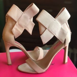 Pink High Heel Sandal with Bow