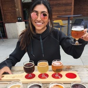 Meet your Posher, Ema