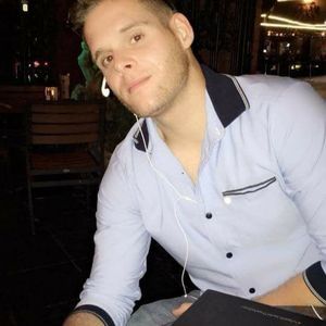 Meet your Posher, Kenneth