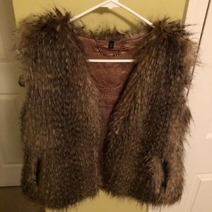 Express Fur Vest