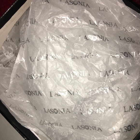 LASONIA heels - Picture 4 of 6