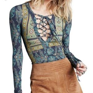 Free people tie-up top!