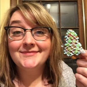 Meet your Posher, Abi