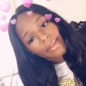 Meet your Posher, Rae