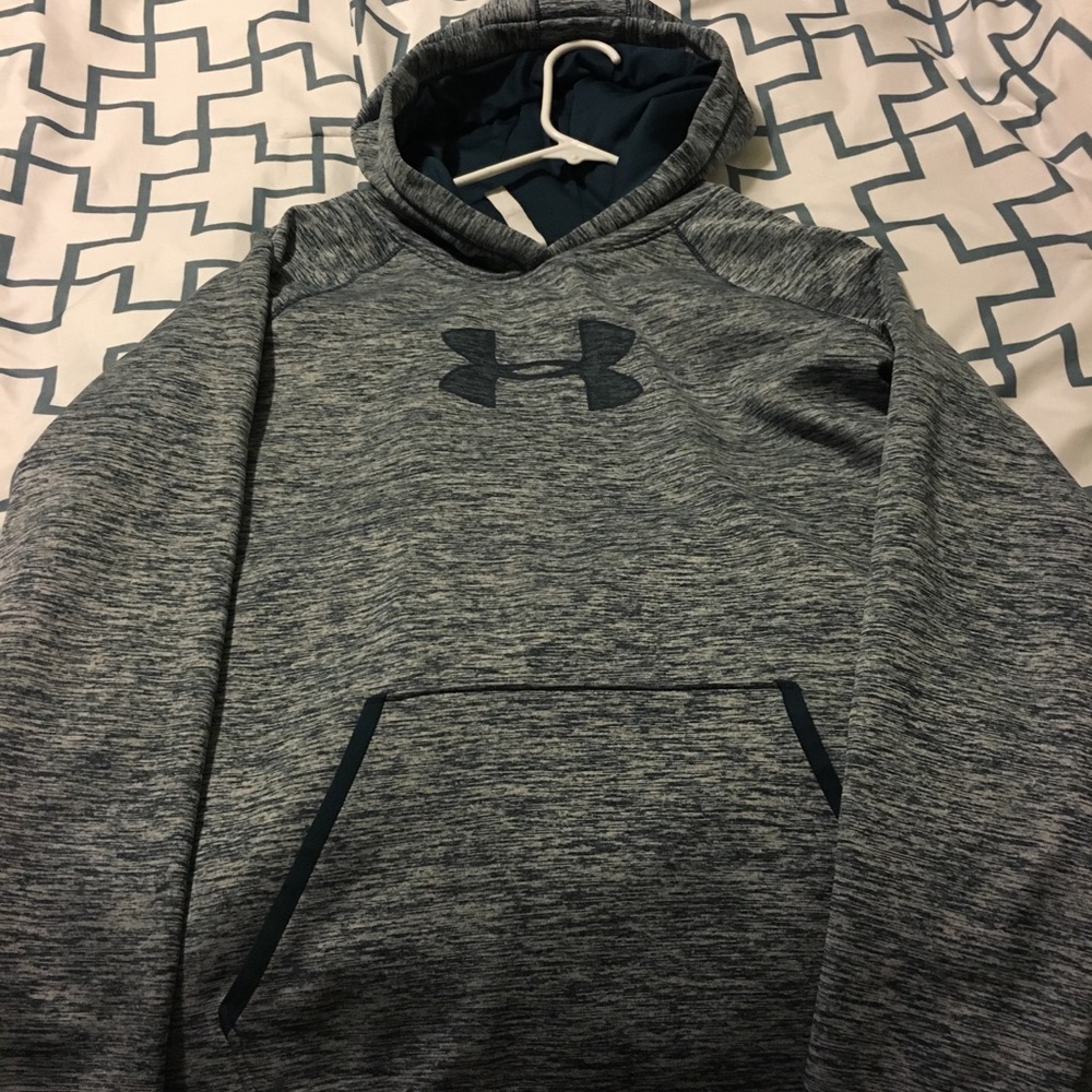 Sweatshirt - Picture 1 of 1