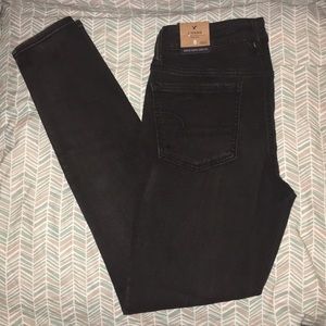 NWT AMERICAN EAGLE BLACK JEGGINGS