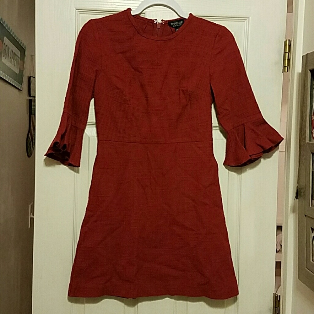 Red short dress