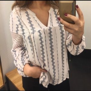 Tops - Boho long sleeve top. Tops - Boho long sleeve top.