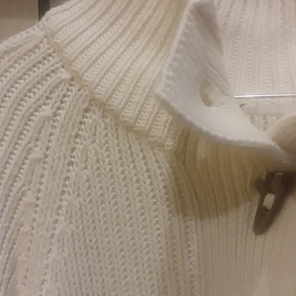 Sweater - Picture 3 of 3