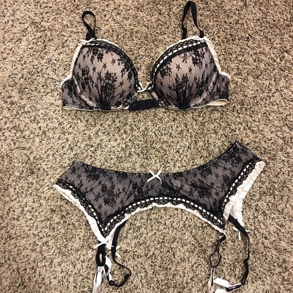 Victoria’s Secret sexy little thing lingerie set