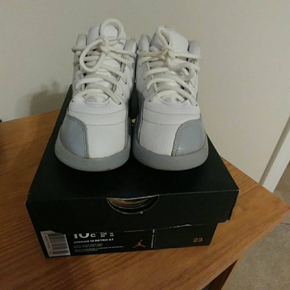 Jordan 12 Retro 10C