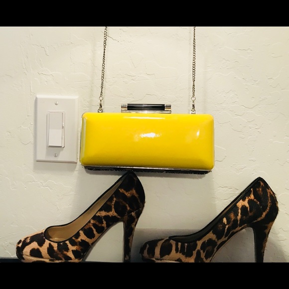 Diane Von Furstenberg reversable shoulder bag / clutch - yellow / black