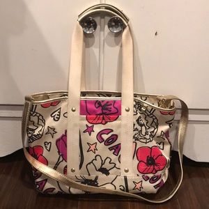 💐🌸🌱 Perfect for spring! Authentic Coach Bag