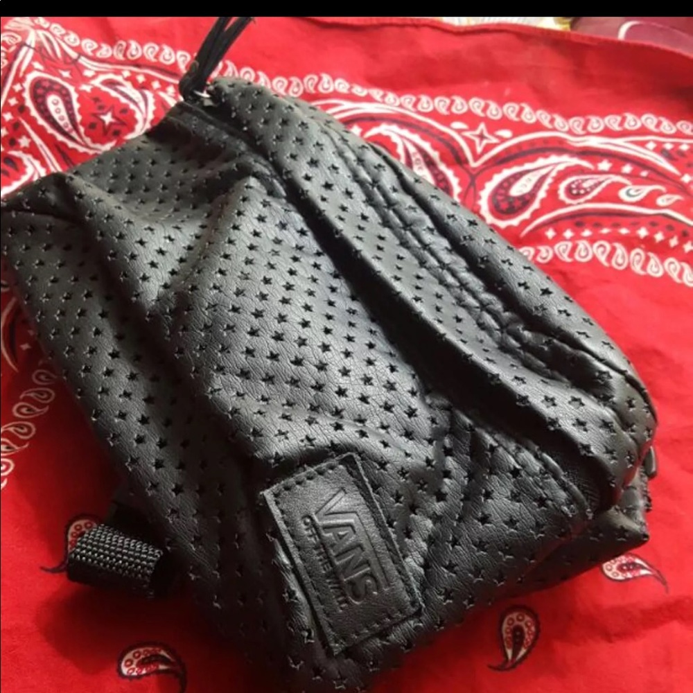 Vans fanny pack black stars