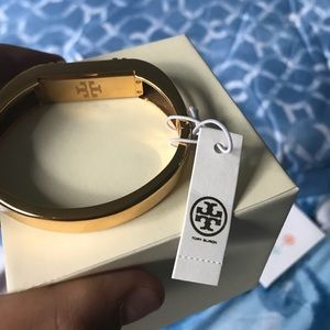 Tory burch fitbit golden bracelet