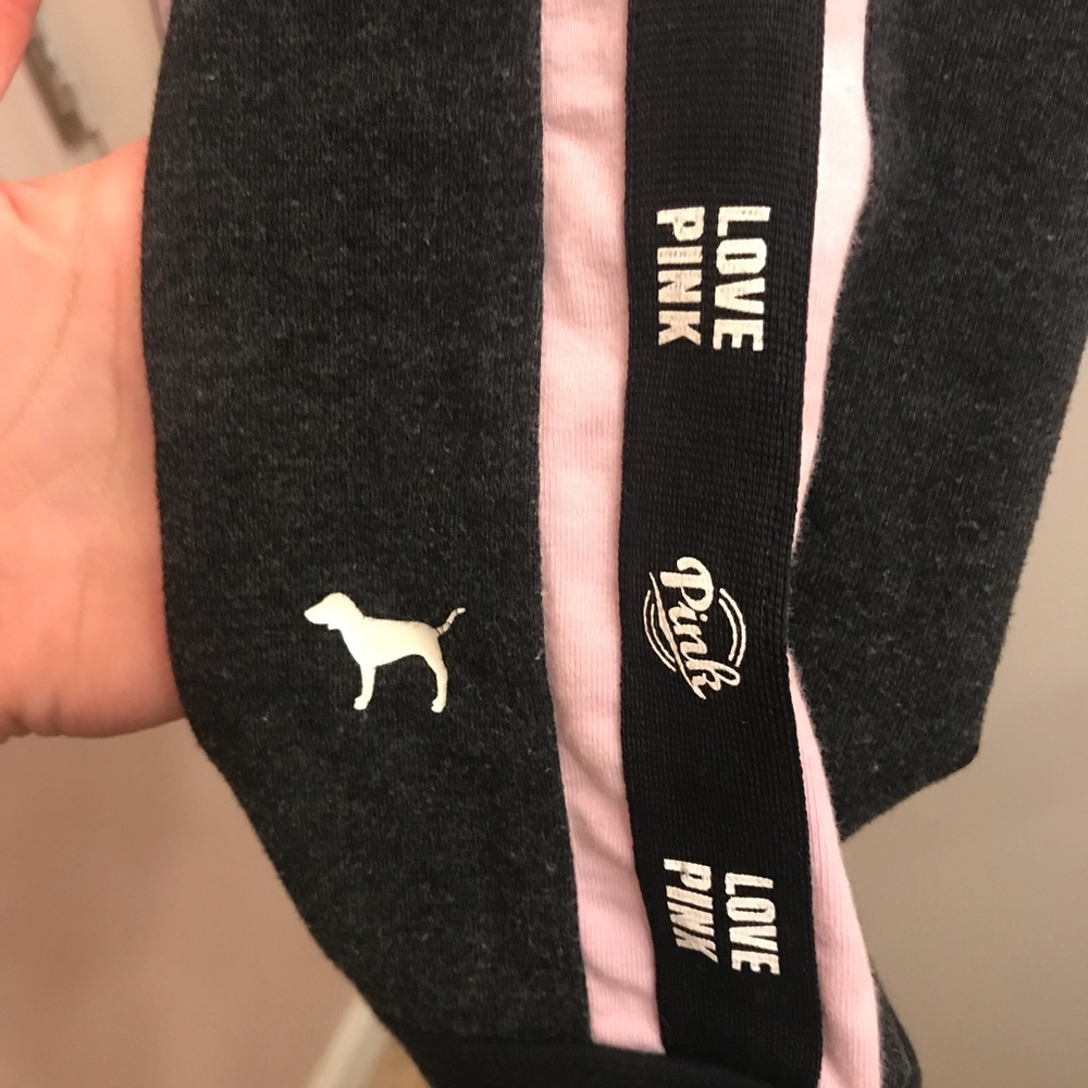 PINK YOGA PANTS LAVENDER STRIPE