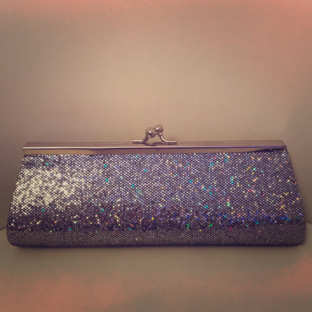 Small sparkly glitter clutch